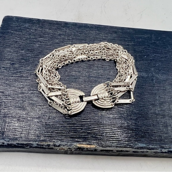 Vintage SARAH COVENTRY silver tone multi strand chain bracelet 7” - Picture 6 of 8